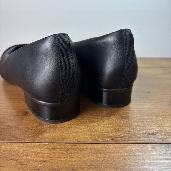 Clarks Womens Juliet Monte Ballet Flat Size 9 M Black Leather Cap Toe Shoe - Picture 3 of 11